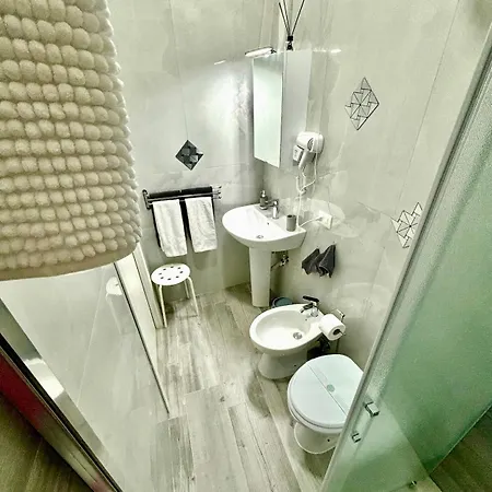 The Tourist 24 דירה *