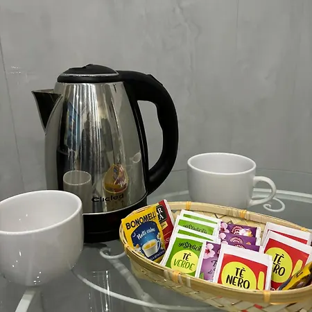 דירה The Tourist 24 נאפולי