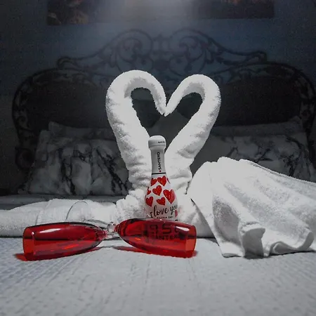 The Tourist 24 נאפולי